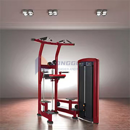 Pomocný ponor a pull-up stroj