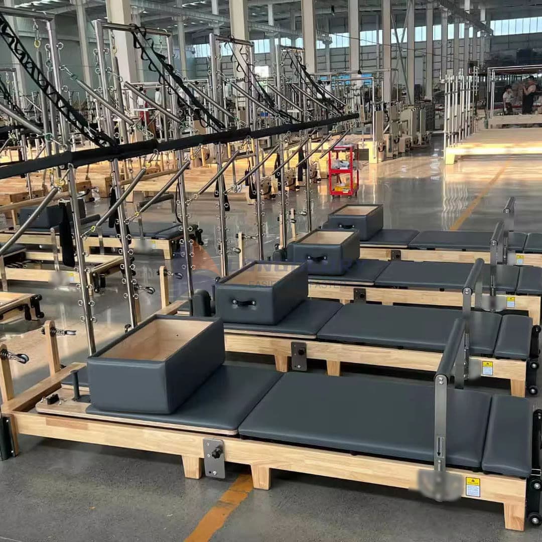 Dubový reformátor Pilates s polovičnou vežou