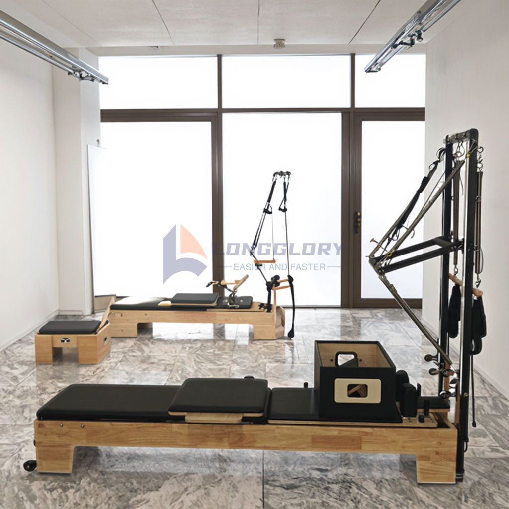 Stroj na drevo pilates s vežou